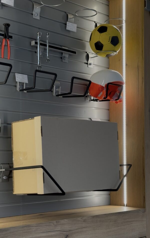 Suport cutii reglabil