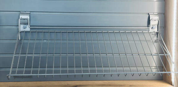 Raft incaltaminte metalic